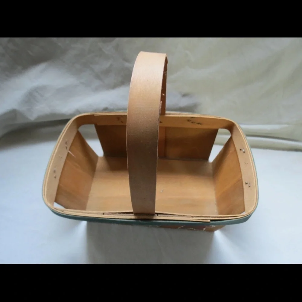 Vintage 1990’s Gingerbread Themed Wooden Basket